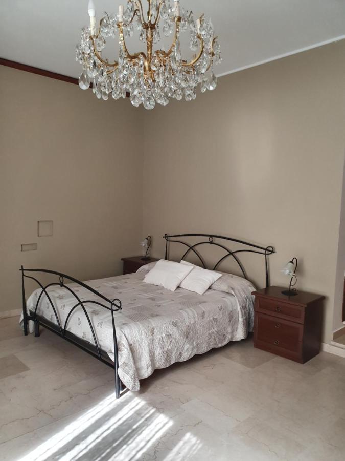 Bed & Breakfast Aurelia โบโลญญา ภายนอก รูปภาพ