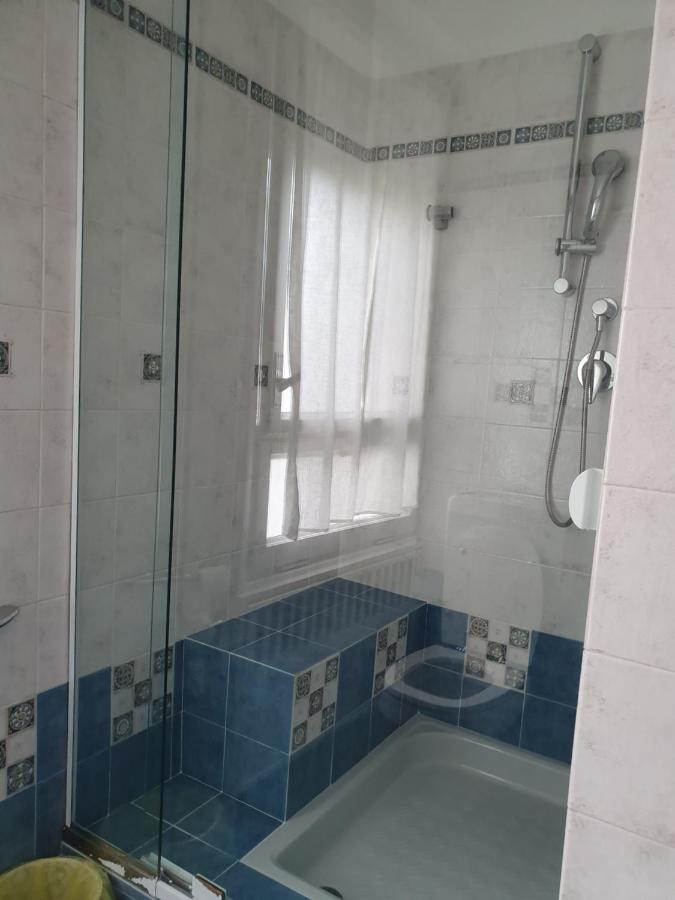 Bed & Breakfast Aurelia โบโลญญา ภายนอก รูปภาพ