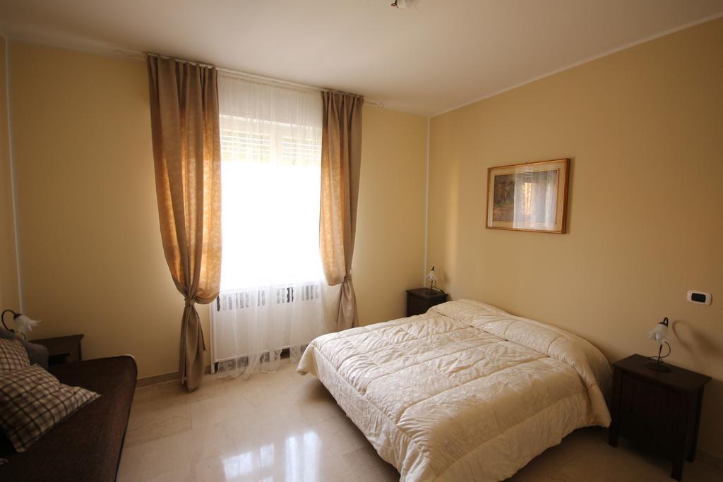 Bed & Breakfast Aurelia โบโลญญา ภายนอก รูปภาพ